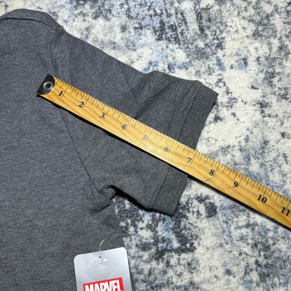 NEW Marvel Polo Shirt Adult Extra Small Gray Spiderman Disney Parks Embroidered - Picture 5 of 9